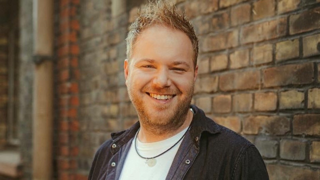 The Art of Drawing Readers In: Your attractive post title goes here The Art of Drawing Readers In: Your attractive post title goes here